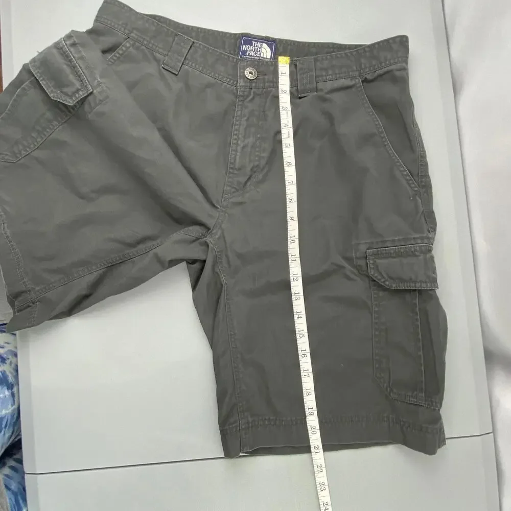The North Face Men's Dark Gray Cargo Shorts - Men's size 34